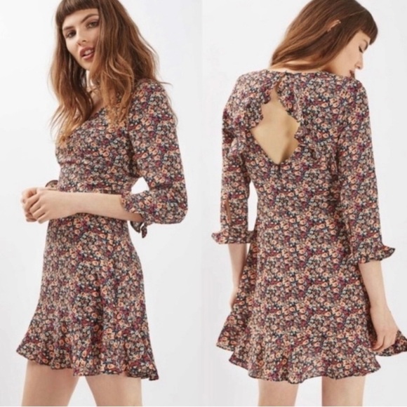 Topshop Dresses & Skirts - Topshop Floral Long Sleeve V Neck Ruffle Mini Dress